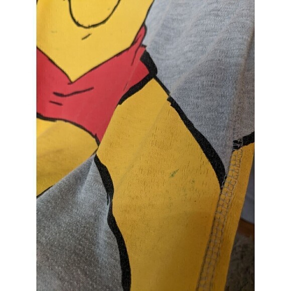 Vintage Winnie the Pooh Sweater Size XL - Picture 3 of 12